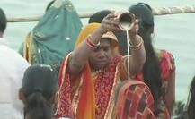 छठ की छटा: बिहार समेत कई राज्यों में उगते सूर्य को अर्घ्य के साथ संपन्न हुआ महापर्व