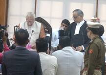 इलाहाबाद हाईकोर्ट के नये चीफ जस्टिस बने गोविंद माथुर, गवर्नर ने दिलाई शपथ