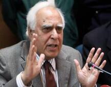 राफेल विवाद: कांग्रेस का आरोप, कहा-सरकार जितनी भी कोशिश कर ले, सच को नहीं दबा सकती