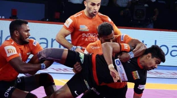 Pro Kabaddi League 2018: यू मुंबा ने बेंगलुरु बुल्स को 32-29 से दी मात