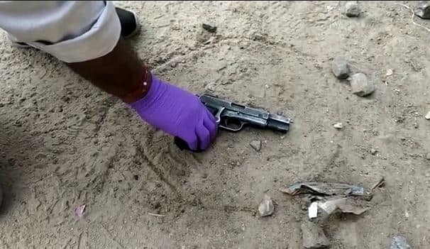 Kanpur police arrested a vicious criminal in encounter कानपुर: गन प्वाइंट पर भागने कोशिश कर रहा था बदमाश, पुलिस ने दाग दी गोली