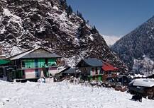 सफेद चादर से ढका हिमाचल, तस्वीरों में देखिए अद्भुत नजारें