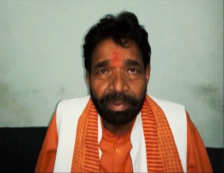 Madhya Pradesh Assembly Election 2018: Ramkrishna Kusmaria refused to withdraw nominations from Damoh and Patharia मध्य प्रदेश: नहीं माने रामकृष्ण कुसमरिया, शिवराज के मंत्री के खिलाफ निर्दलीय लड़ेंगे चुनाव