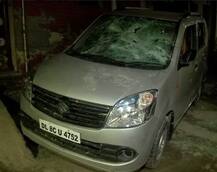 AAP पार्षद के घर पर हथियार से लैस लोगों ने किया हमला, केजरीवाल बोले- ये दिल्ली में क्या हो रहा है? 