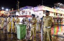 सबरीमाला मंदिर में बिना एंट्री के एयरपोर्ट से ही मुंबई लौटी तृप्ति देसाई, हिंदूवादी संगठनों ने बुलाया केरल बंद