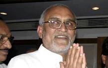 MP चुनाव: कांग्रेस में घमासान, सत्यव्रत चतुर्वेदी के बेटे को मिला SP से टिकट तो पार्टी से हुए निष्कासित