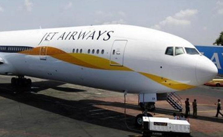 Jet Airways Deputy Chief Executive Officer and Chief Financial Officer Amit Agrawal resigned जेट एयरवेज़ की मुश्किलें जारी, डिप्टी सीईओ और सीएफओ अमित अग्रवाल ने दिया इस्तीफा