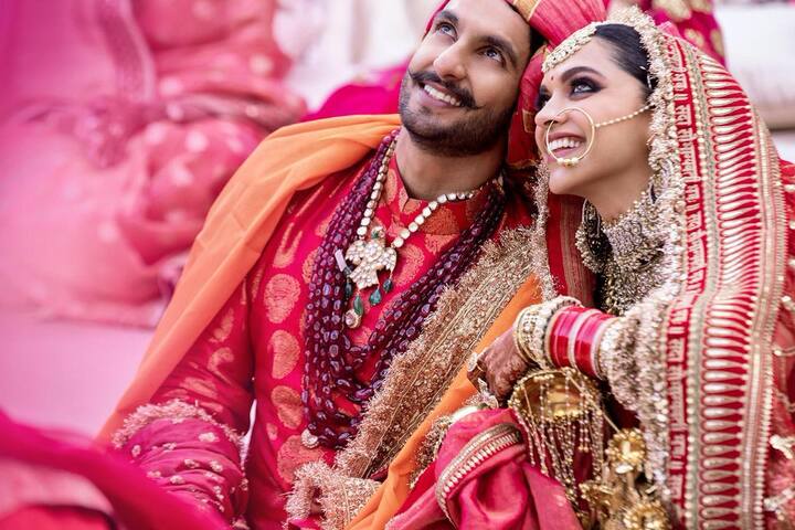 इस तस्वीर में ये जोड़ी इतनी खूबसूरत नज़र आ रही है कि आप इनसे नज़रें नहीं हटा पाएंगे.