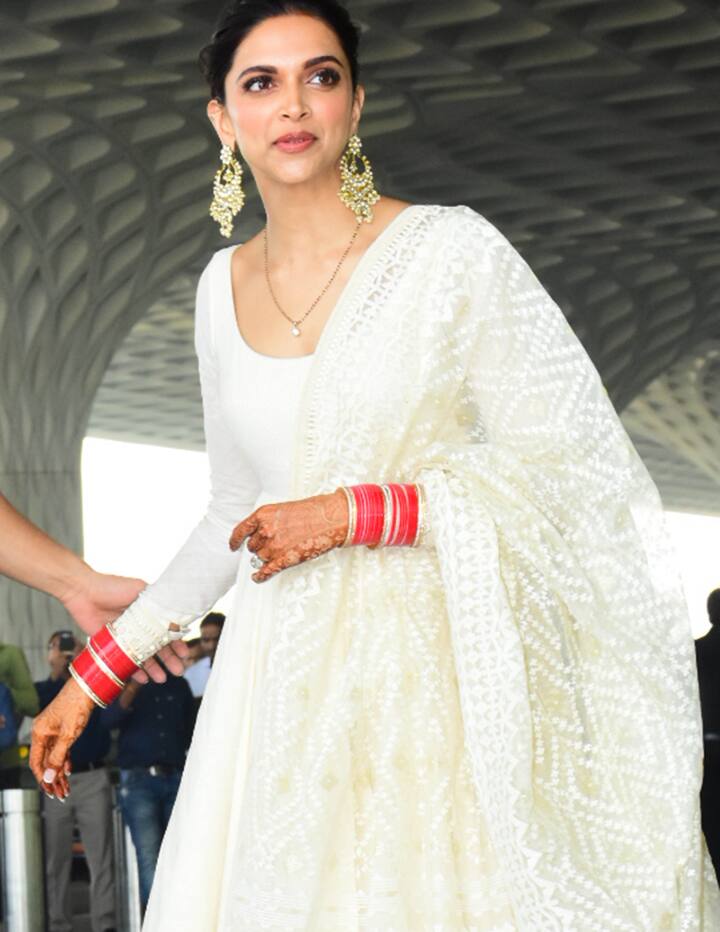 यहां पर दीपिका पादुकोण का मंगलसूत्र भी नज़र आया जिसे हर कोई शादी के बाद से देखना चाहता था.