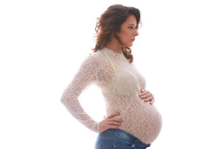 बॉलीवुड की जानी मानी एक्ट्रेस उदिता गोस्वामी ने कल यानी 21 नवंबर को बेटे को जन्म दिया. इस बात की जानकारी एक्ट्रेस ने सोशल मीडिया के जरिए शेयर की. 