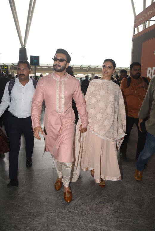 यही, नहीं दो दिन पहले रणवीर-दीपिका ने संगीत और मेहंदी के साथ साथ दोनों रिवाज से हुई शादियों की कई खूबसूरत तस्वीरें भी शेयर की थी. (तस्वीर: मानव मंगलानी)