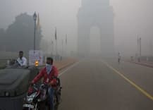 तेज हवा की वजह से दिल्ली की एयर क्वालिटी में हुआ मामूली सुधार