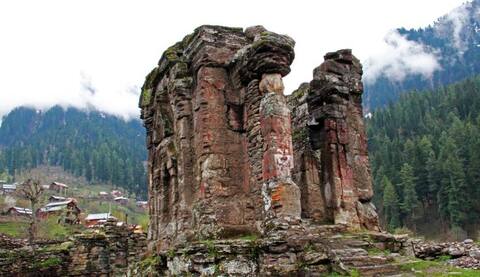 करतारपुर कॉरिडोर के बाद अब कश्मीरी हिंदुओं की मांग, PoK में मौजूद शारदा मंदिर के लिए बने गलियारा करतारपुर कॉरिडोर के बाद अब कश्मीरी हिंदुओं की मांग, PoK में मौजूद शारदा मंदिर के लिए बने गलियारा