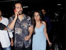 SPOTTED: गर्लफ्रेंड नताशा का हाथ थामे गोवा से वापस लौटे अभिनेता वरुण धवन, देखें तस्वीरें