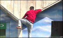 बिग बॉस 12: क्या दीवार फांद कर दीपक ठाकुर ने की थी घर से भागने की कोशिश?