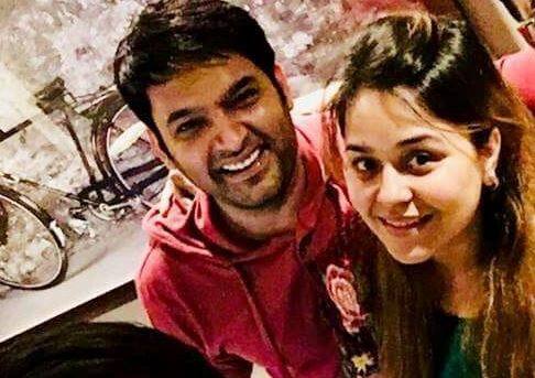 गिन्नी चतरथ से पहली बार कॉलेज में हुई थी कपिल शर्मा की मुलाकात, यहां जानिए दोनों की लव स्टोरी Kapil Sharma told about how his love story with Ginni Chatrath Started गिन्नी चतरथ से पहली बार कॉलेज में हुई थी कपिल शर्मा की मुलाकात, यहां जानिए दोनों की लव स्टोरी