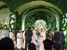 रणवीर सिंह और दीपिका पादुकोण के रिसेप्शन की Inside तस्वीरें देखें