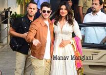 निक जोनास का हाथ थामे शादी के लिए जोधपुर रवाना हुईं प्रियंका चोपड़ा, देखें VIDEO