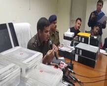 नोएडा पुलिस ने किया 8 फ़र्ज़ी कॉल सेंटरों का खुलासा, करोड़ों का था ये काला कारोबार