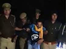 पुलिस के साथ मुठभेड़ के बाद गिरफ्तार हुआ 25 हजार का इनामी बदमाश, एक हुआ फरार
