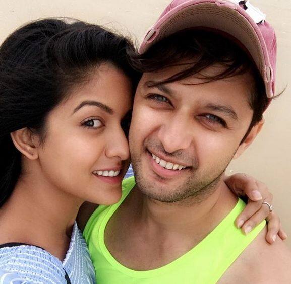 दोनों ने तस्वीरें पोस्ट करते हुए लिखा है – हैप्पी फर्स्ट वेडिंग एनिवर्सरी माय लव. फोटोः इंस्टाग्राम