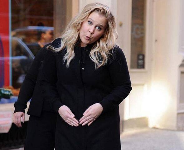 एमी ने अपने फैंस से उन्हें प्रेरित करने को कहा है. उन्‍होंने लिखा है कि अगर आपको बुरा नहीं लगे तो अपने बच्चों की तस्वीरें पोस्ट करें और मुझे टैग करें. फोटोः इंस्टाग्राम