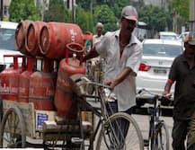 खुशखबरी: दिल्ली में गैर सब्सिडी वाला सिलिंडर ₹133 तो सब्सिडी वाला सिलिंडर ₹6.52 हुआ सस्ता