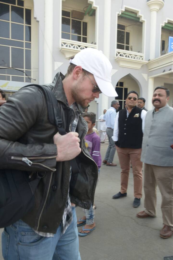 अमेरिकन सिंगर chord overstreet कल ही शादी को अटेंड करने पहुंच चुके हैं. ये सिंगर इस शादी में परफॉर्म भी करने वाले हैं.