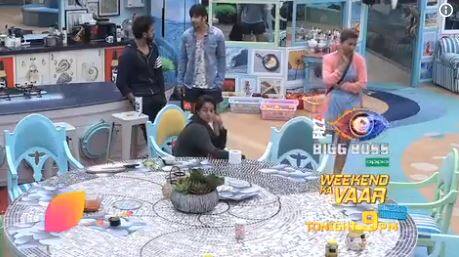 बिग बॉस 12: सीक्रेट टास्क से आया शो में ट्विस्ट, घरवाले हुए परेशान Weekend ka vaar episode effect of Megha's secret task on housemates bigg boss 12 बिग बॉस 12: सीक्रेट टास्क से आया शो में ट्विस्ट, घरवाले हुए परेशान
