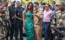 शादी के बाद सास-सुसर के साथ पहली बार दिखीं प्रियंका चोपड़ा, जोधपुर से रवाना हुए सभी मेहमान