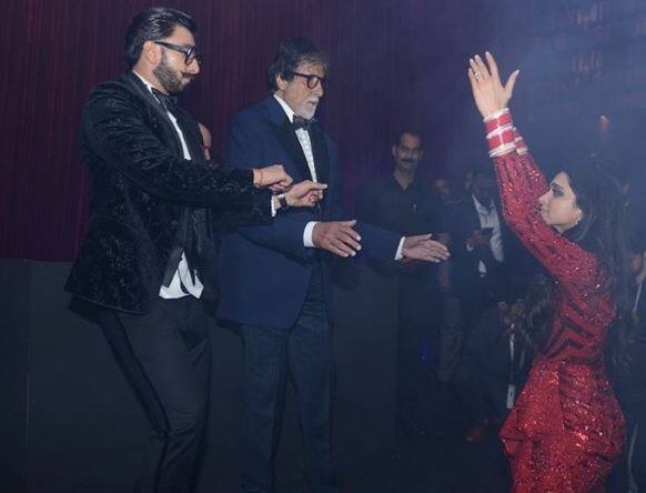 Deepika Padukone Ranveer singh wedding Bash: Amitabh bachchan dance on Jumma Chumma song ‘दीपवीर’ के वेडिंग बैश में ‘जुम्मा चुम्मा’ पर जमकर नाचे बिग बी, डांस कॉम्पिटीशन में लड़कियों ने मारी बाज़ी