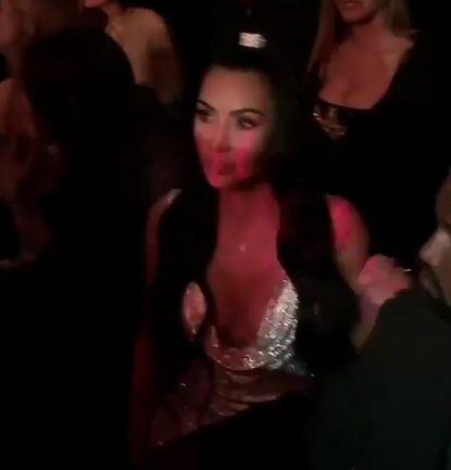 किम ने हालांकि अभी तक खुलासा नहीं किया है कि उनके पति ने ईयररिंग वापस किया या नहीं. फोटोः इंस्टाग्राम