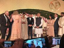 प्रियंका-निक के Wedding रिसेप्शन में पहुंचे पीएम मोदी, देसी गर्ल ने सुसराल वालों को इंट्रोड्यूस कराया