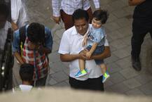 पापा सैफ से मिलने ‘सैकरेड गेम्स 2’ के सेट पर पहुंच गए तैमूर अली खान, सामने आईं ये तस्वीरें