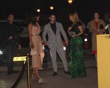 रिसेप्शन के अगले दिन ही काम पर लौटीं प्रियंका, पति निक संग इवेंट में की शिरकत