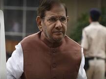 विवादित बयान: वसुंधरा राजे को आराम दो, बहुत मोटी हो गई है, पहले पतली थी- शरद यादव