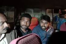 छत्तीसगढ़: EVM स्ट्रांग रूम के आसपास लैपटॉप लेकर घूम रहे थे दो लोग, हिरासत में लिए गए