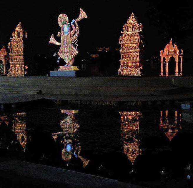मई के महीने में एक प्राइवेट पार्टी के जरिए इस रिश्ते का सेलिब्रेशन किया गया .