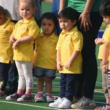 In Pics: तैमूर के स्पोर्ट्स डे इवेंट में पहुंचीं करीना कपूर, कभी खेलते तो कभी रोते दिखे तैमूर