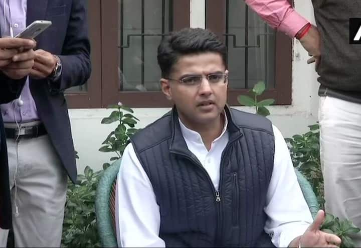 राजस्थान कांग्रेस अध्यक्ष सचिन पायलट ने प्रेस कॉन्फ्रेंस कर जीत पर कहा, ''जो भी कांग्रेस विचारधारा रखने वाले अगर चुनाव जीतकर आते हैं तो फिर हम उनके साथ काम करने के लिए तैयार हैं. मैं उन सभी लोगों के टच में हूं जो जीतने की स्थिती में हैं.'' तस्वीर: एएनआई