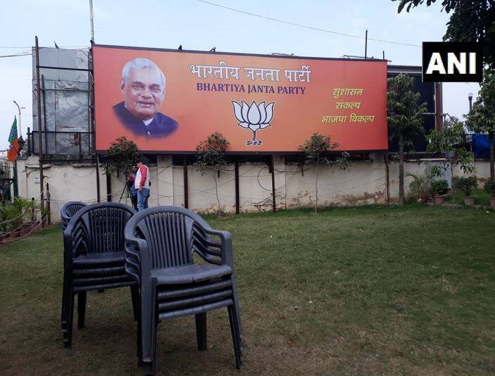 बीजेपी को इन तीनों राज्यों में कांग्रेस से करारी हार मिलती हुई दिख रही है. फोटोः एएनआई ट्विटर