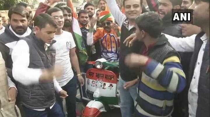 कांग्रेस पार्टी को छत्तीसगढ़ और राजस्थान में पूरी तरह बहुमत मिल चुका है. वहीं कांग्रेस रूझानों में मध्यप्रदेश में बीजेपी से आगे बढ़ गई है.  फोटोः एएनआई ट्विटर