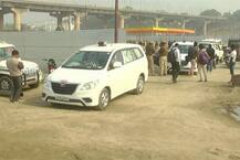 कुंभ मेला: विवादित बाबाओं को भी ज़मीन दिए जाने पर कोहराम, अखाड़ा परिषद ने दिया अल्टीमेटम