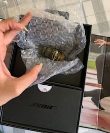 सोनाक्षी सिन्हा ने Amazon से ऑर्डर किया 18,000 रुपये का हेडफोन, बॉक्स में निकला लोहे का टुकड़ा