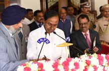 के चंद्रशेखर राव ने तेलंगाना के मुख्यमंत्री पद की शपथ ली