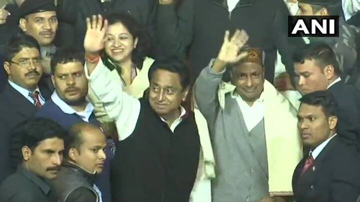 विधायक दल की बैठक के बाद प्रेस कॉन्फ्रेंस में उन्होंने कहा कि शुक्रवार की सुबह वो राज्यपाल आनंदी बेन पटेल से मिलेंगे. तस्वीर: एएनआई