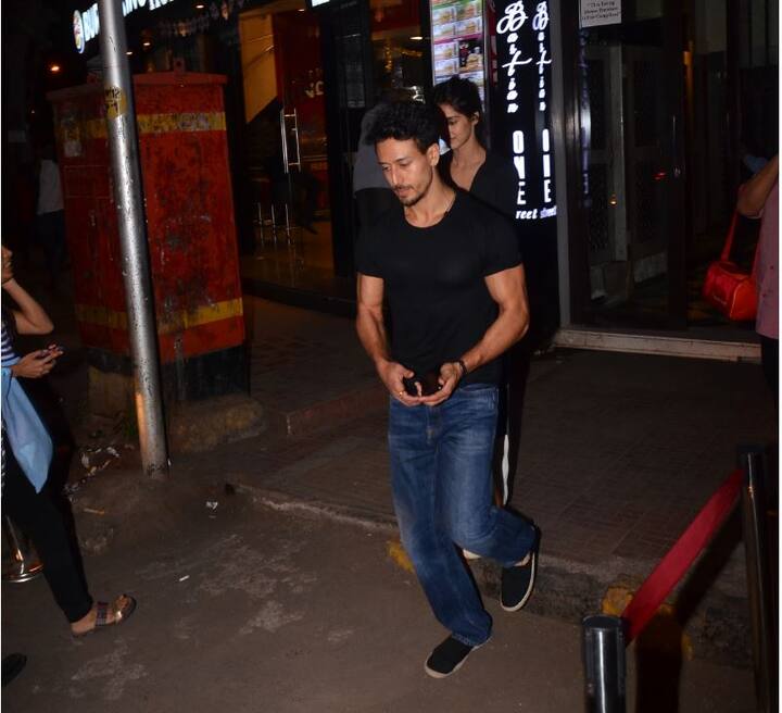 दिशा पटानी और टाइगर श्रॉफ की डेटिंग की खबरें अक्सर ही सुर्खियां बनती हैं, लेकिन दोनों में से किसी सितारे ने भी अब तक अपने रिश्तों पर कुछ नहीं कहा है. (तस्वीर: मानव मंगलानी)