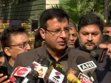 राफेल डील: रणदीप सुरजेवाला ने की JPC जांच की मांग, जानिए क्या होती है \'ज्‍वाइंट पार्लियामेंटरी कमेटी\'