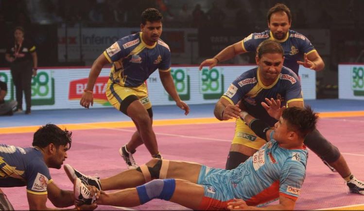 Pro Kabaddi League 2018: रोमांचक मैच में बंगाल वॉरियर्स ने तमिल थलाइवाज को  28-21 से हराया