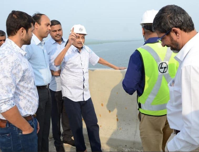 Goa Chief Minister Manohar Parrikar is still ill मनोहर पर्रिकर अब भी बीमार, सामने आई नेजल ट्यूब लगी हुई ये तस्वीर